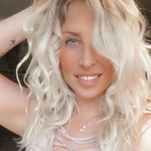 Meet your Posher, Andi